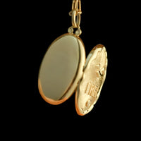 18K Gold Free Indeed Locket